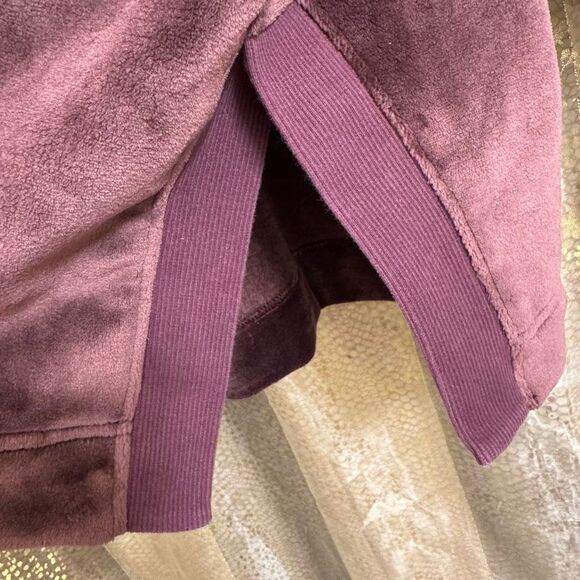Athleta Double Cozy Karma Funnel Neck Burgundy Boxy Fit Medium - Picture 8 of 13